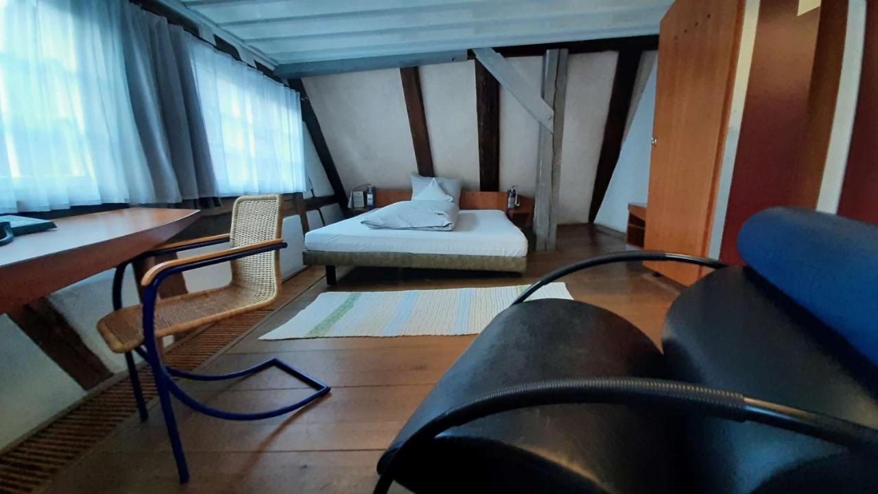 Schiefes Haus Hotell Ulm Eksteriør bilde