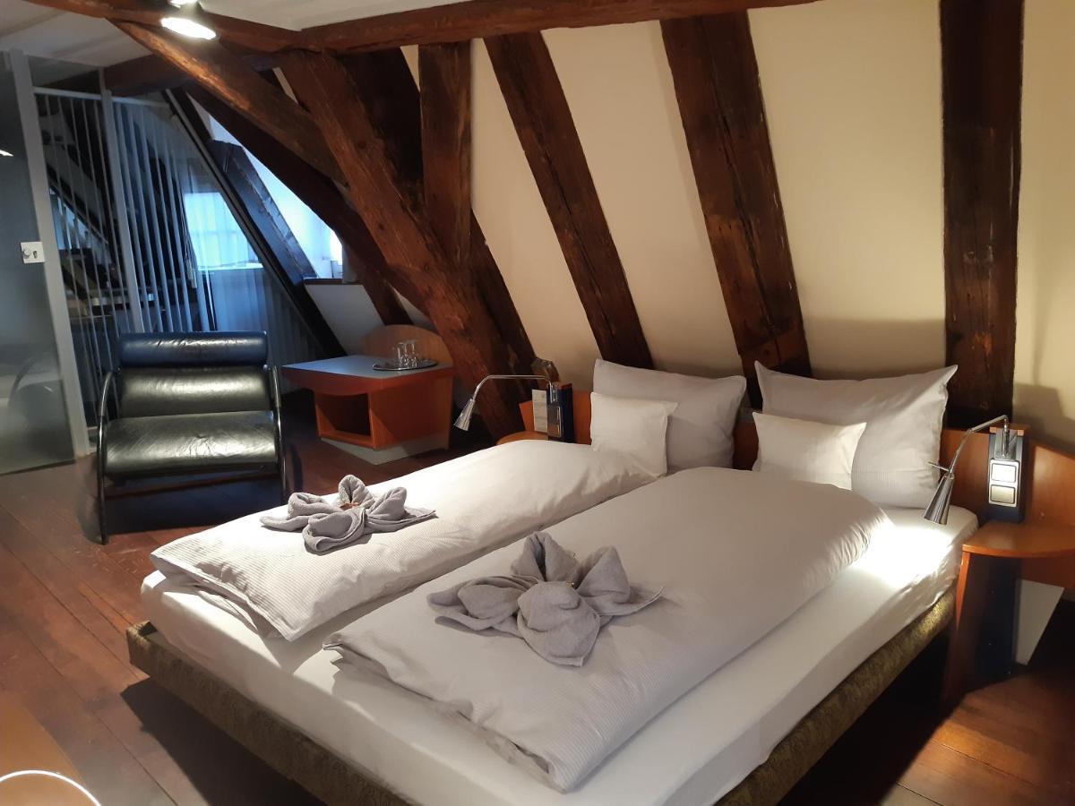 Schiefes Haus Hotell Ulm Eksteriør bilde